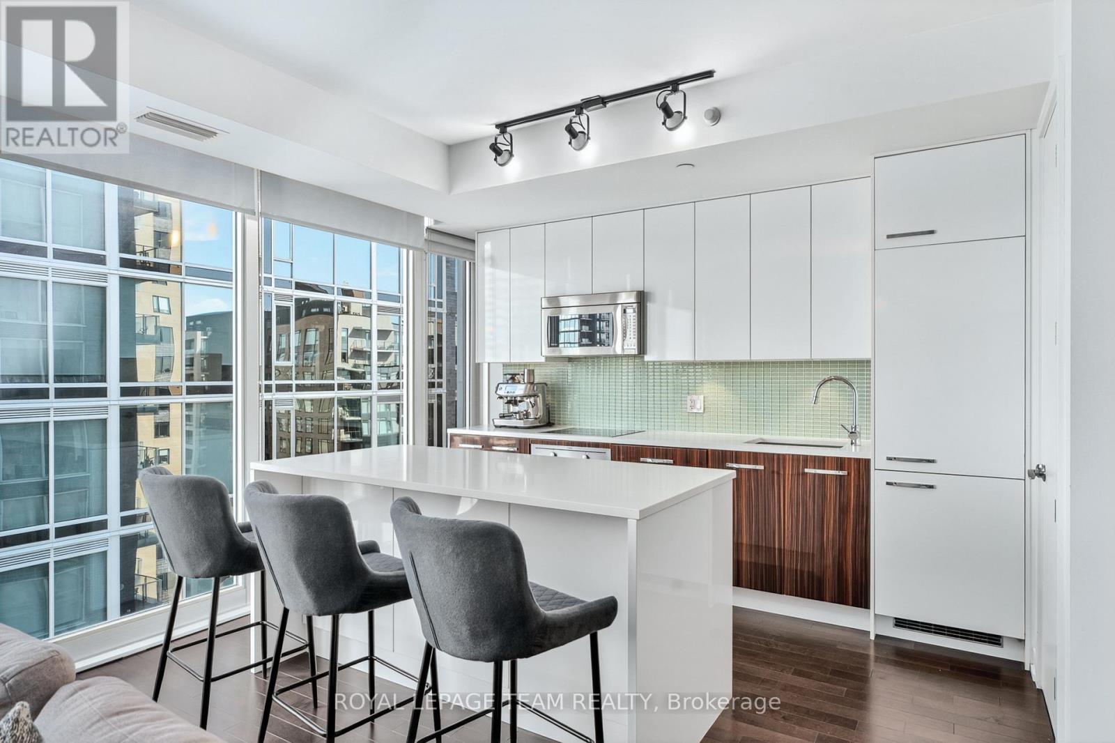 1111 - 111 Champagne Avenue S, Ottawa, Ontario  K1S 5V3 - Photo 8 - X12804440