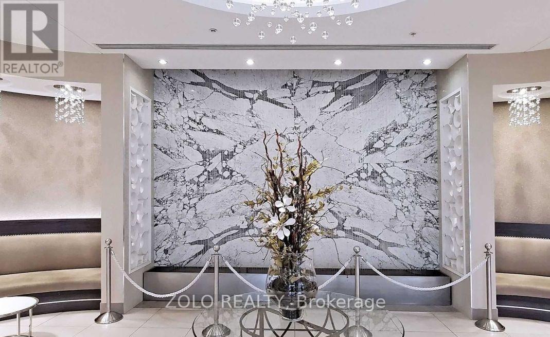 604 - 75 North Park Road, Vaughan, Ontario  L4J 0H8 - Photo 13 - N12803372