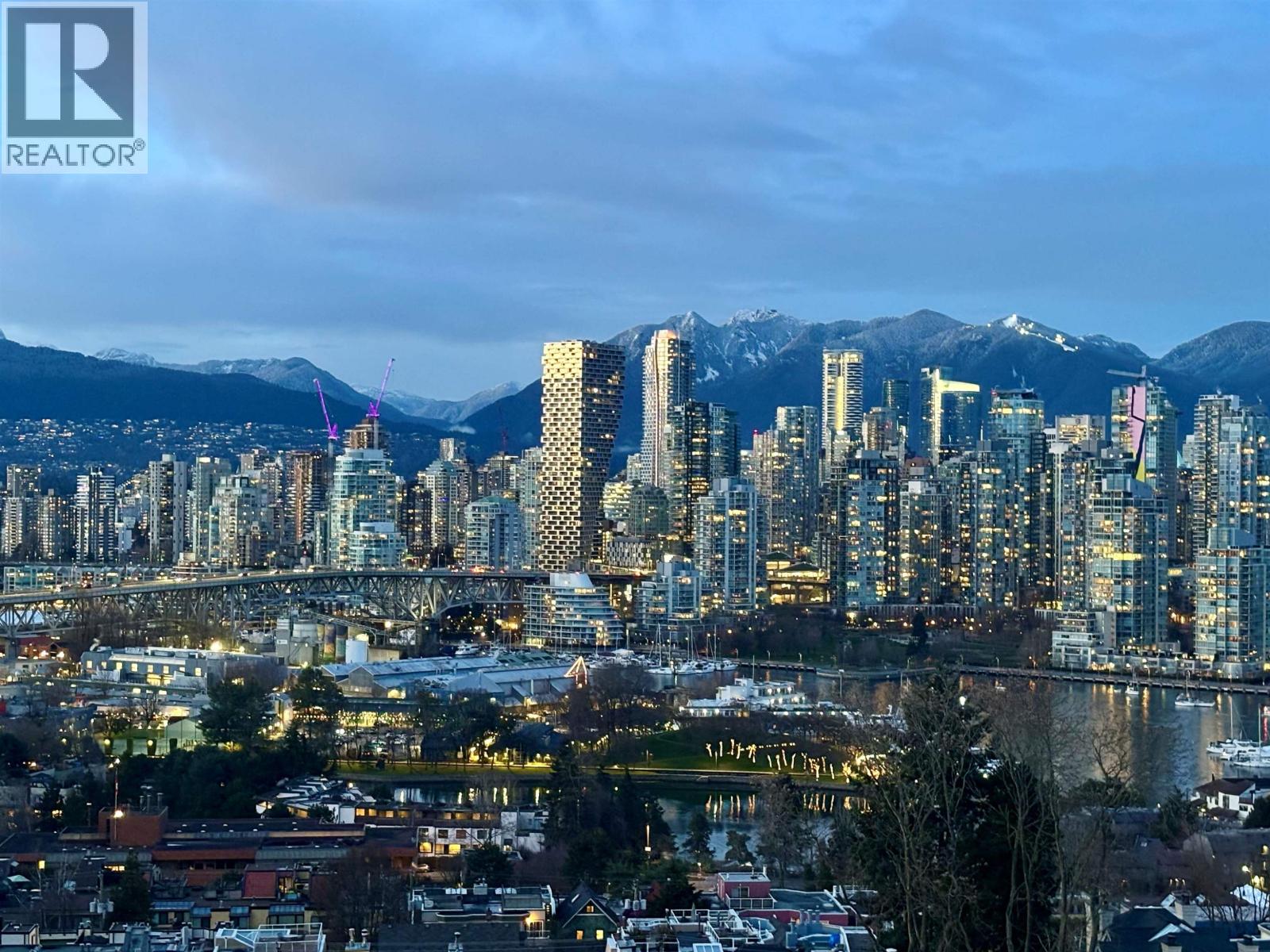 Ph 1268 W Broadway, Vancouver, British Columbia  V6H 1G6 - Photo 3 - R3091875