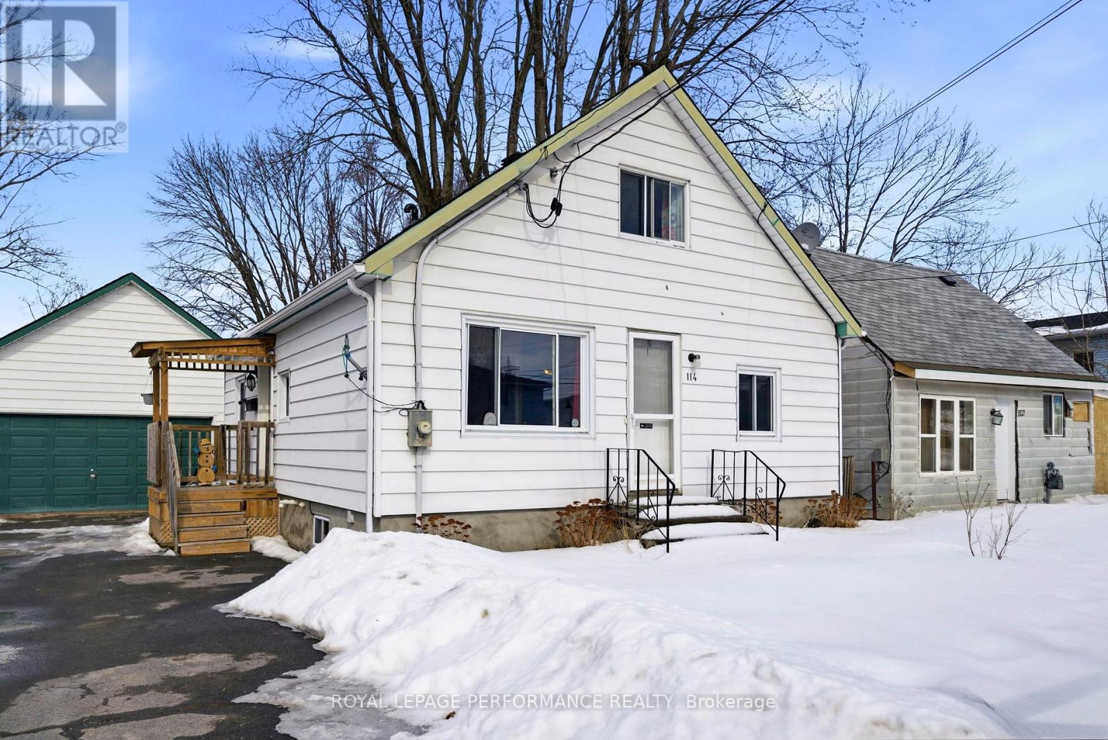 114 Jobin Avenue, Cornwall, Ontario  K6J 3L1 - Photo 2 - X12804444