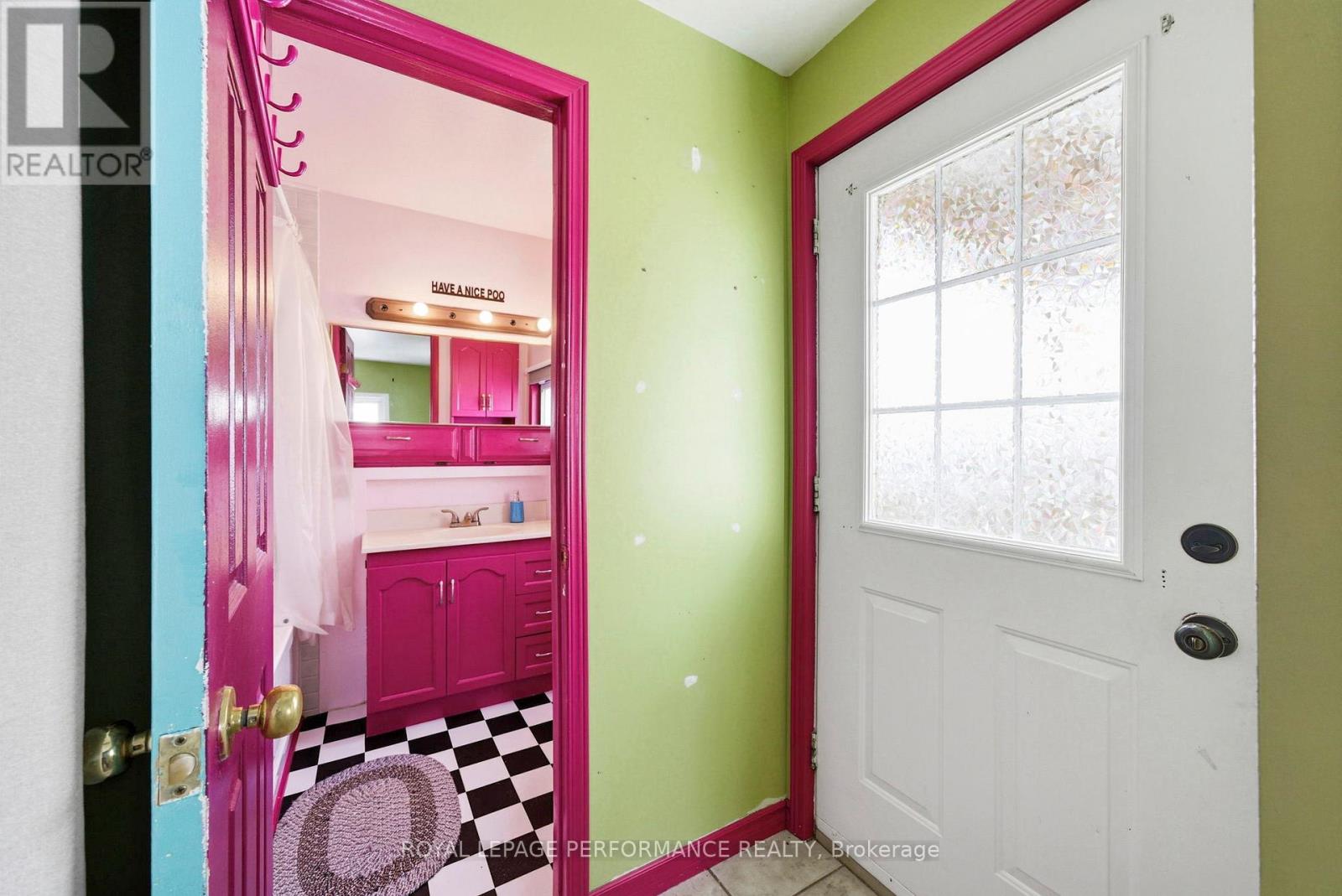 114 Jobin Avenue, Cornwall, Ontario  K6J 3L1 - Photo 5 - X12804444