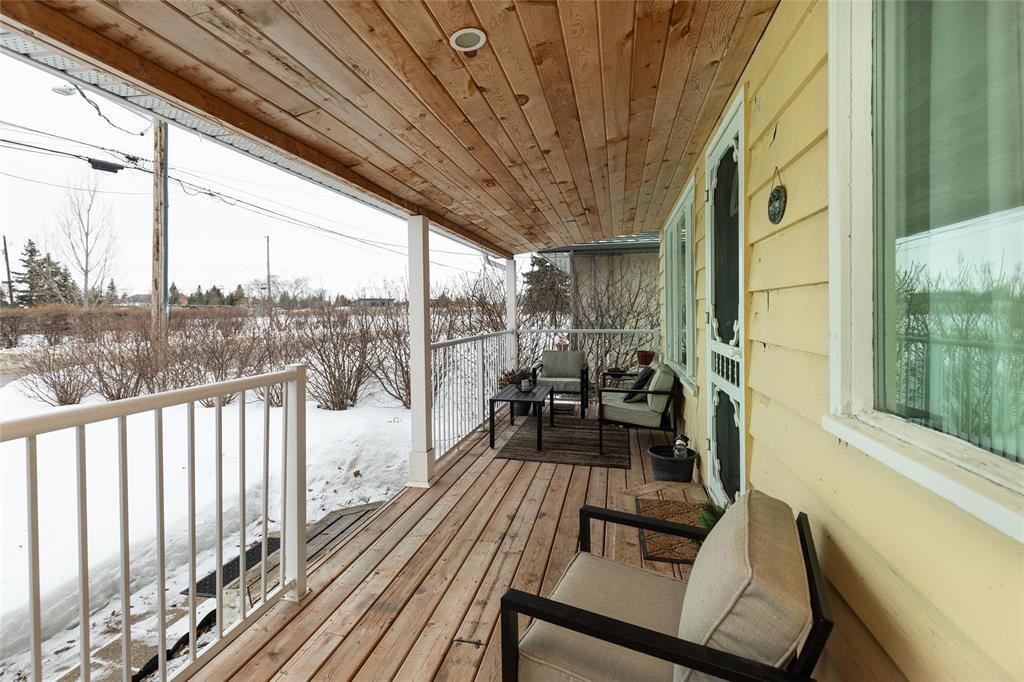 541 Barkman Avenue, Steinbach, Manitoba  R5G 0H8 - Photo 2 - 202603060