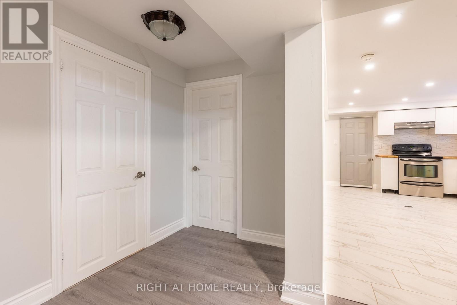 214 Kenilworth Avenue S, Hamilton, Ontario  L8K 2T4 - Photo 37 - X12804438