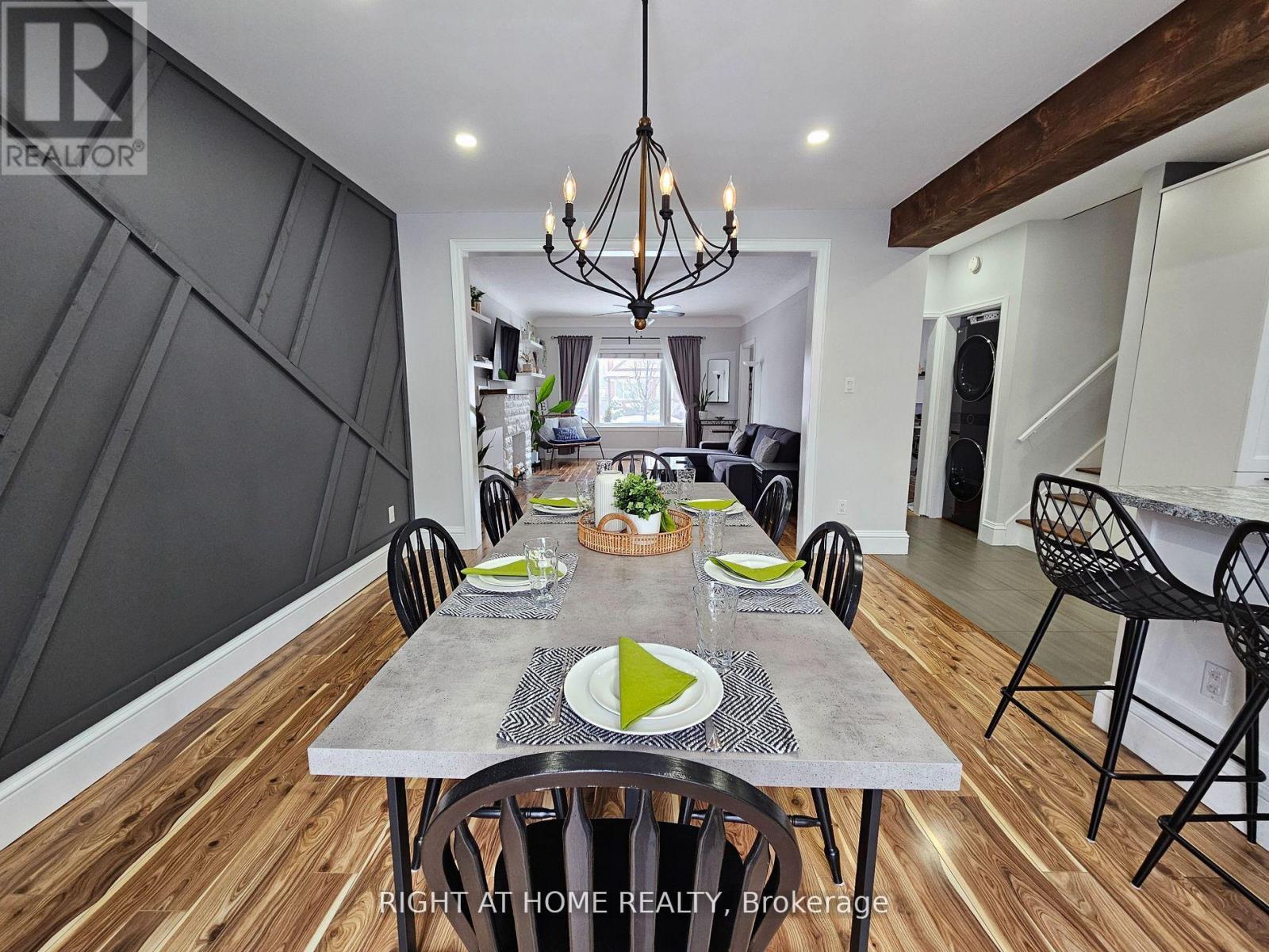 214 Kenilworth Avenue S, Hamilton, Ontario  L8K 2T4 - Photo 4 - X12804438