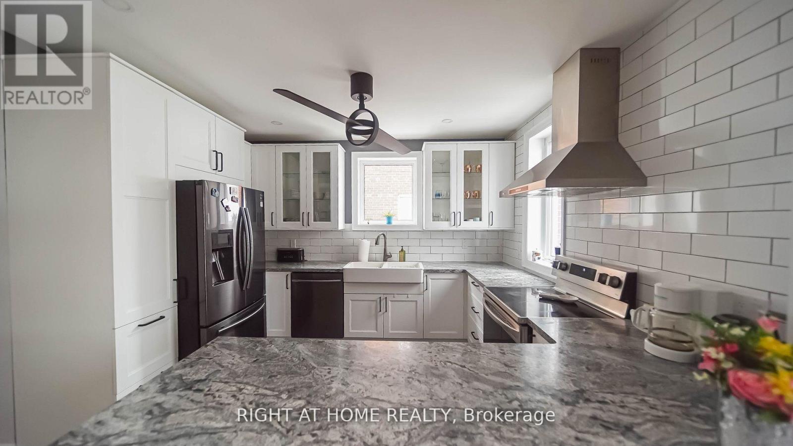 214 Kenilworth Avenue S, Hamilton, Ontario  L8K 2T4 - Photo 6 - X12804438