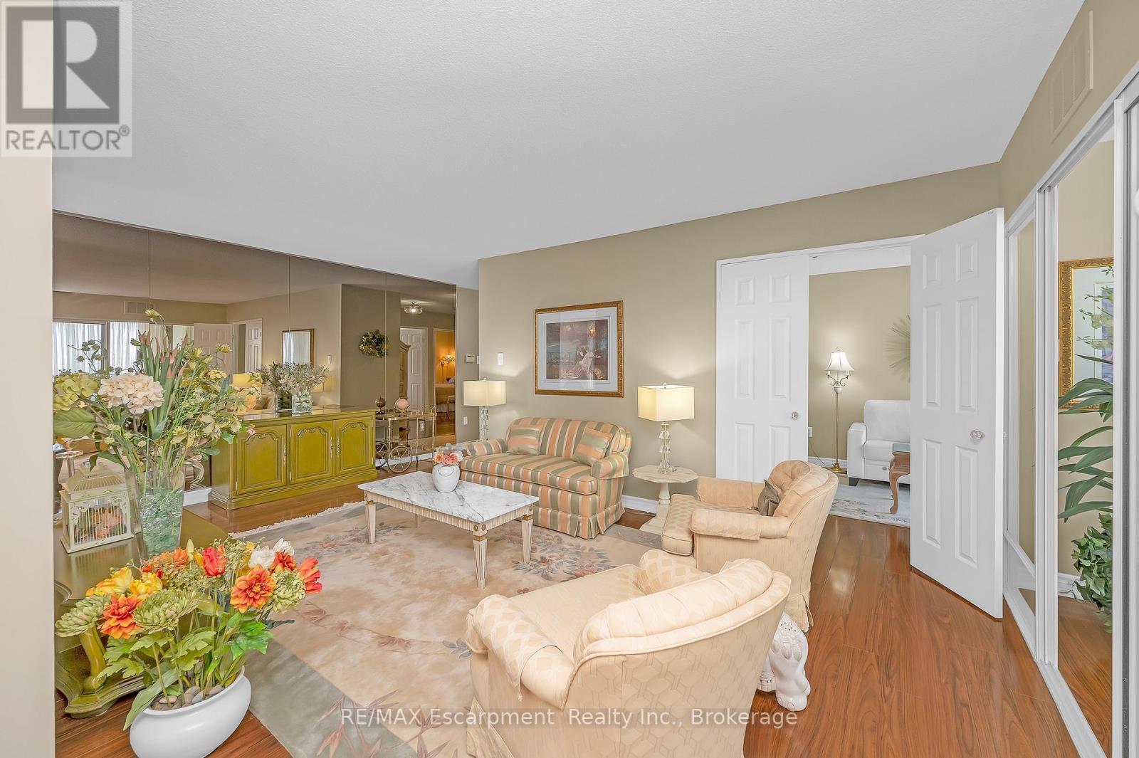 809 - 20 Cherrytree Drive, Brampton, Ontario  L6Y 3V1 - Photo 12 - W12804478