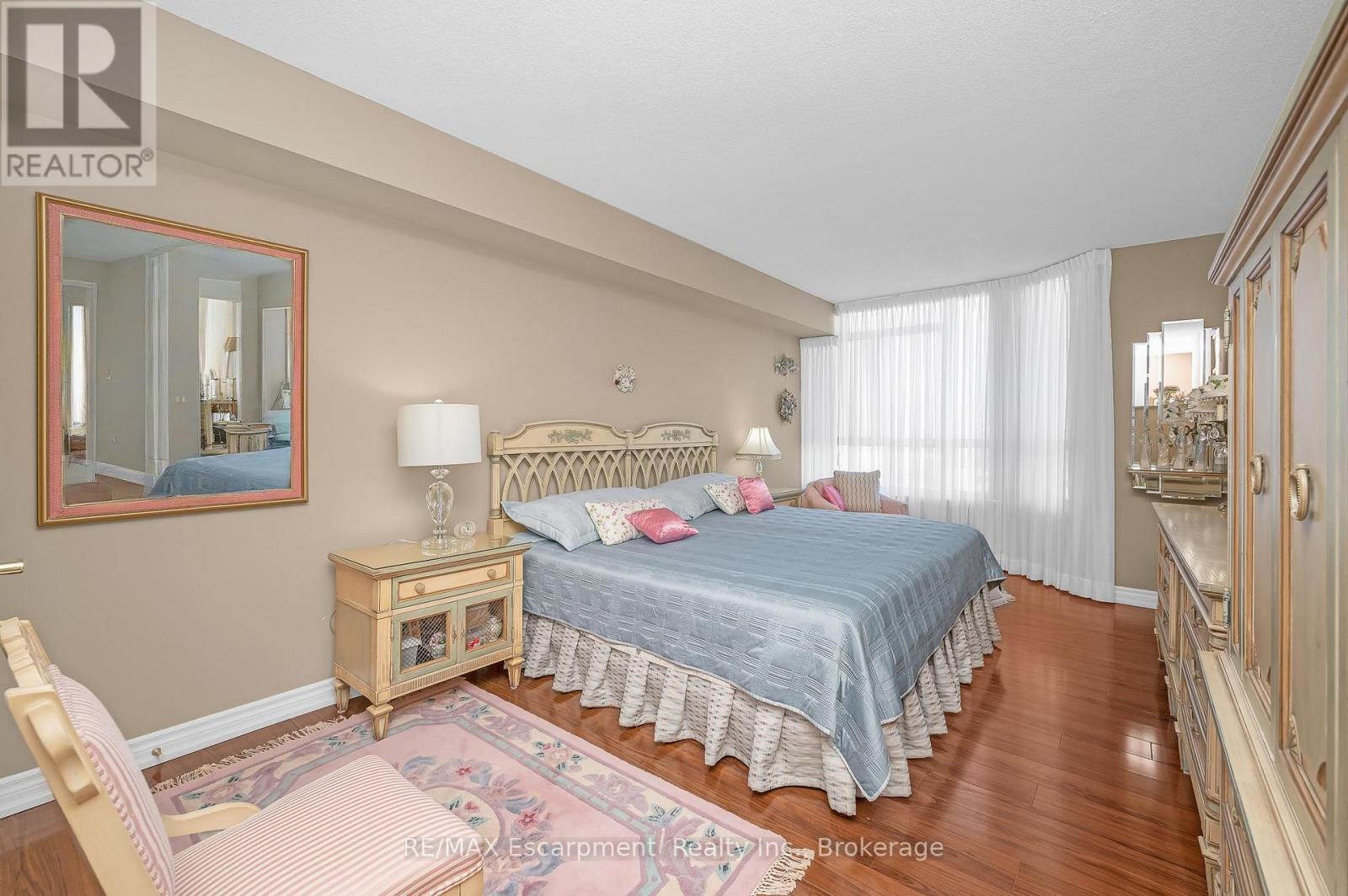 809 - 20 Cherrytree Drive, Brampton, Ontario  L6Y 3V1 - Photo 20 - W12804478