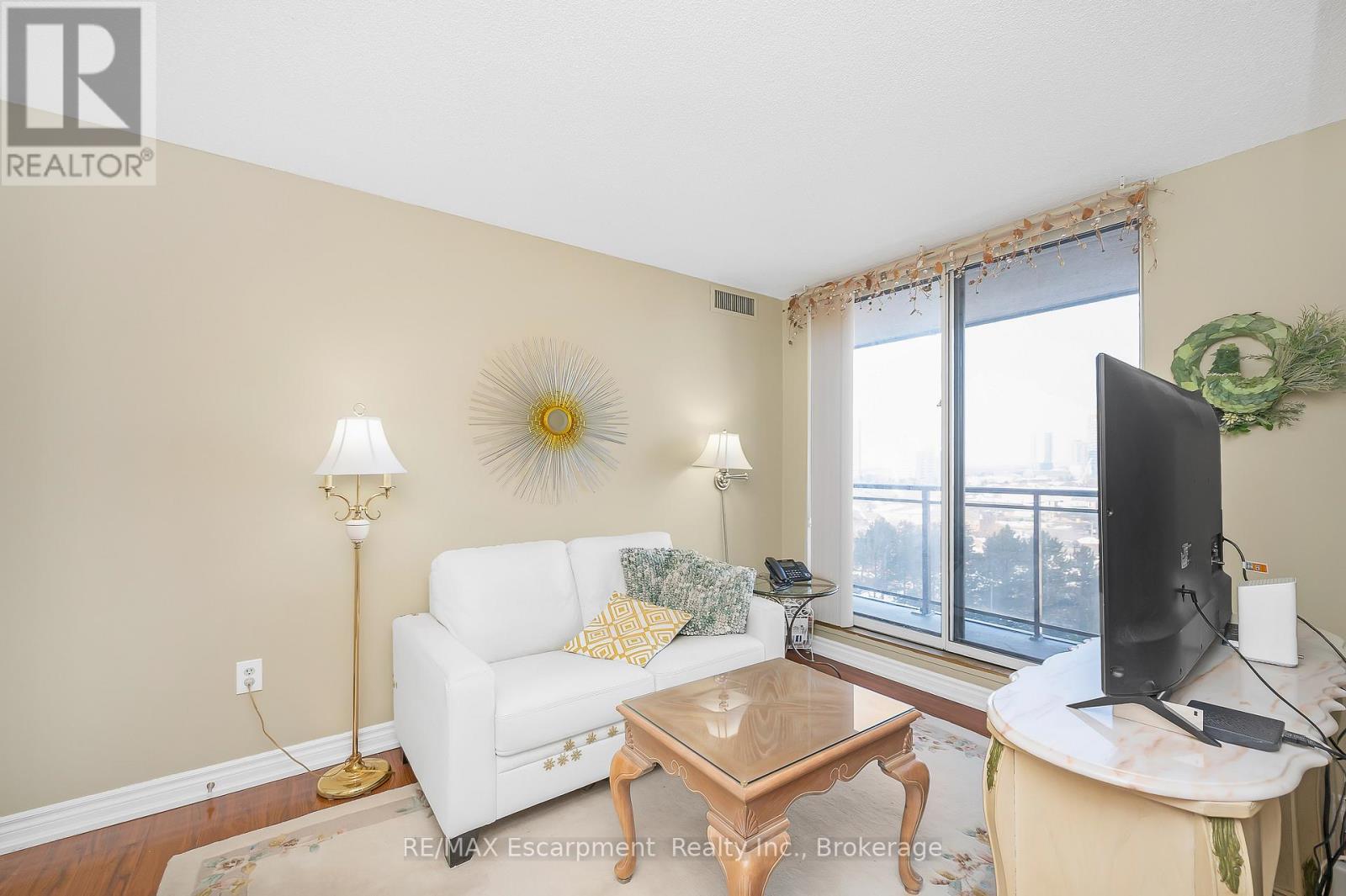 809 - 20 Cherrytree Drive, Brampton, Ontario  L6Y 3V1 - Photo 27 - W12804478