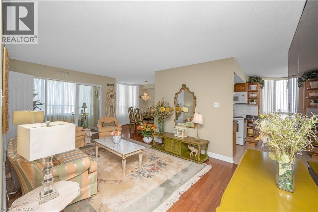 20 Cherrytree Drive Unit# 809, Brampton, Ontario  L6Y 3V1 - Photo 7 - 40806426