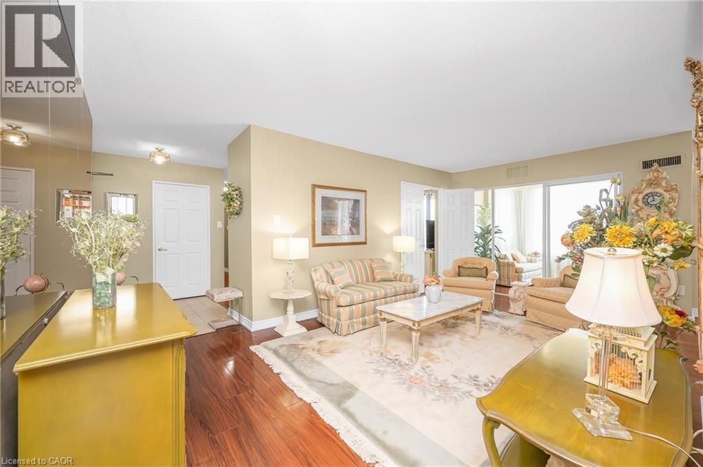 20 Cherrytree Drive Unit# 809, Brampton, Ontario  L6Y 3V1 - Photo 8 - 40806426