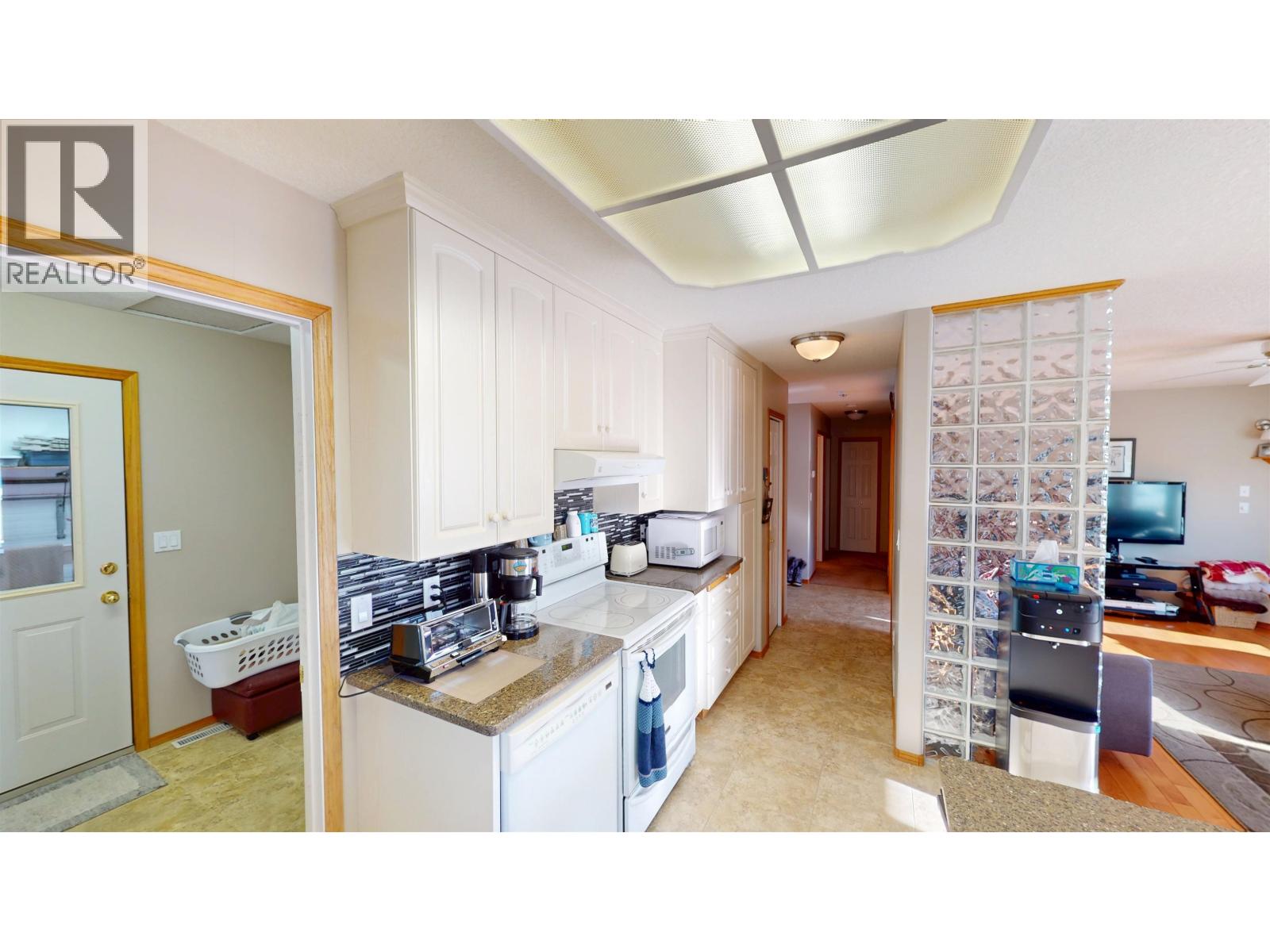 9111 112 Avenue, Fort St. John, British Columbia  V1J 6G2 - Photo 14 - R3089623