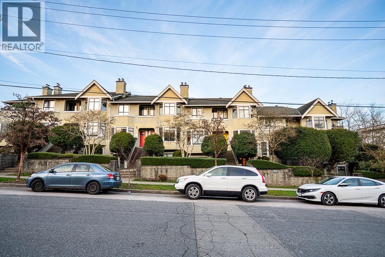 7 221 Ash Street, New Westminster, British Columbia  V3M 3M5 - Photo 2 - R3091811