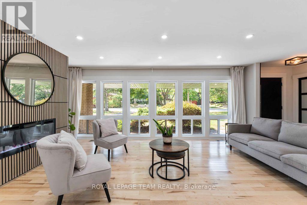 15 Leacock Drive, Ottawa, Ontario  K2K 1R6 - Photo 11 - X12804482