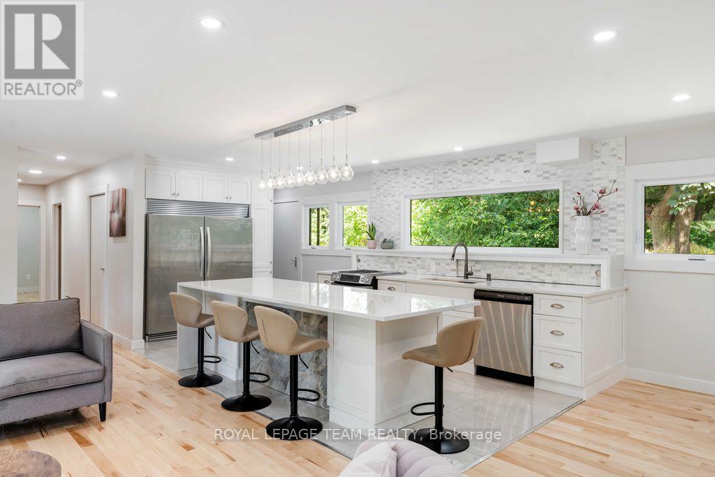 15 Leacock Drive, Ottawa, Ontario  K2K 1R6 - Photo 18 - X12804482