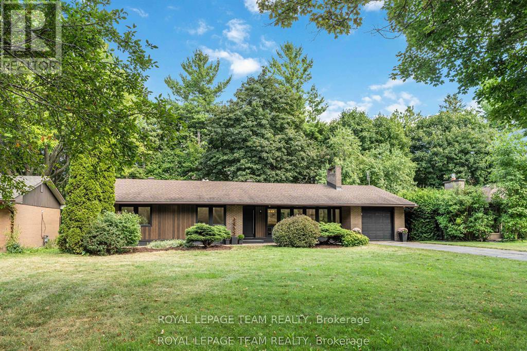 15 Leacock Drive, Ottawa, Ontario  K2K 1R6 - Photo 2 - X12804482