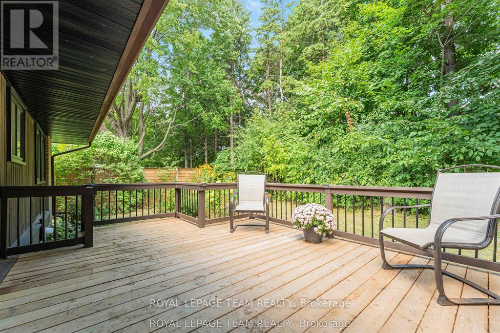 15 Leacock Drive, Ottawa, Ontario  K2K 1R6 - Photo 41 - X12804482