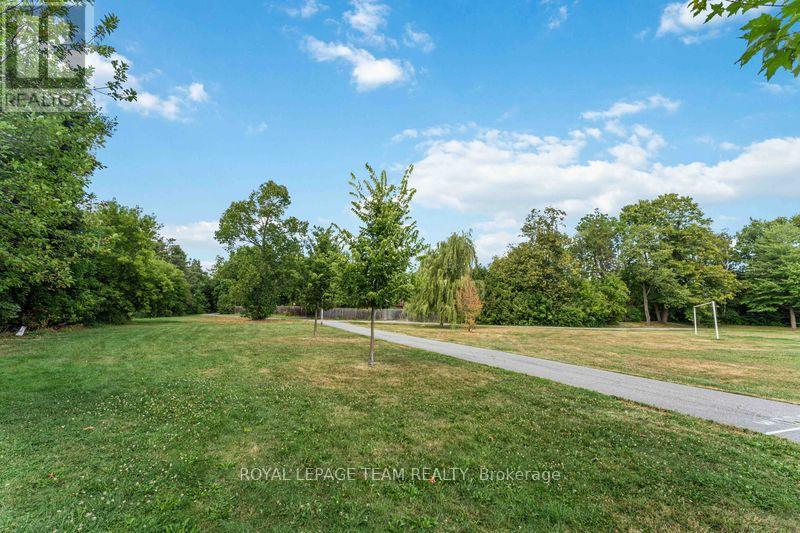 15 Leacock Drive, Ottawa, Ontario  K2K 1R6 - Photo 46 - X12804482