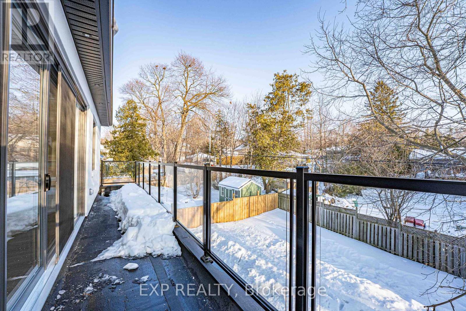 241 Parkway Avenue, Georgina, Ontario  L4P 2W1 - Photo 23 - N12804476