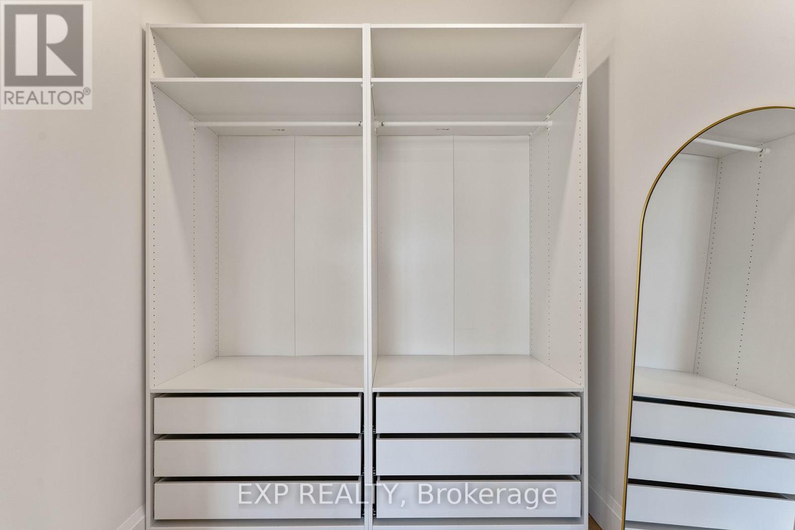 241 Parkway Avenue, Georgina, Ontario  L4P 2W1 - Photo 33 - N12804476