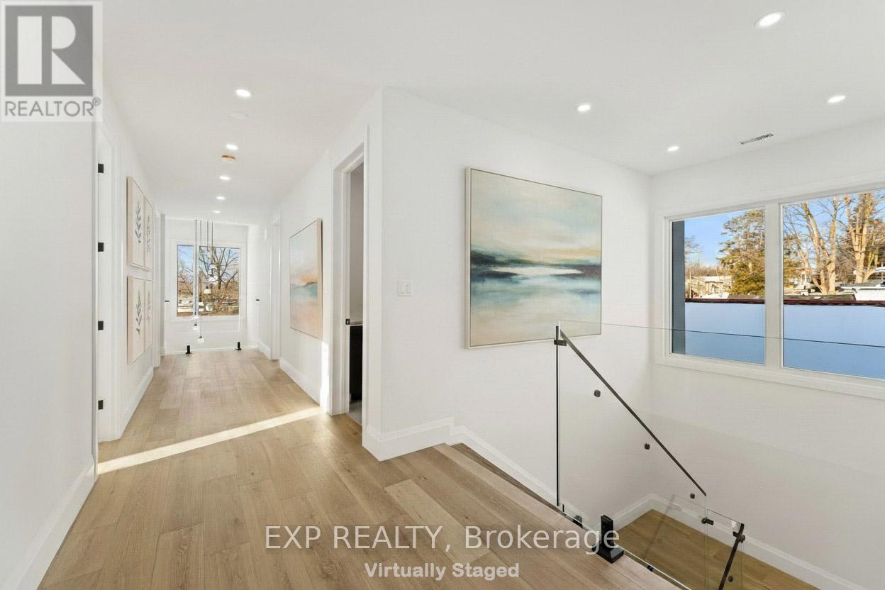 241 Parkway Avenue, Georgina, Ontario  L4P 2W1 - Photo 36 - N12804476