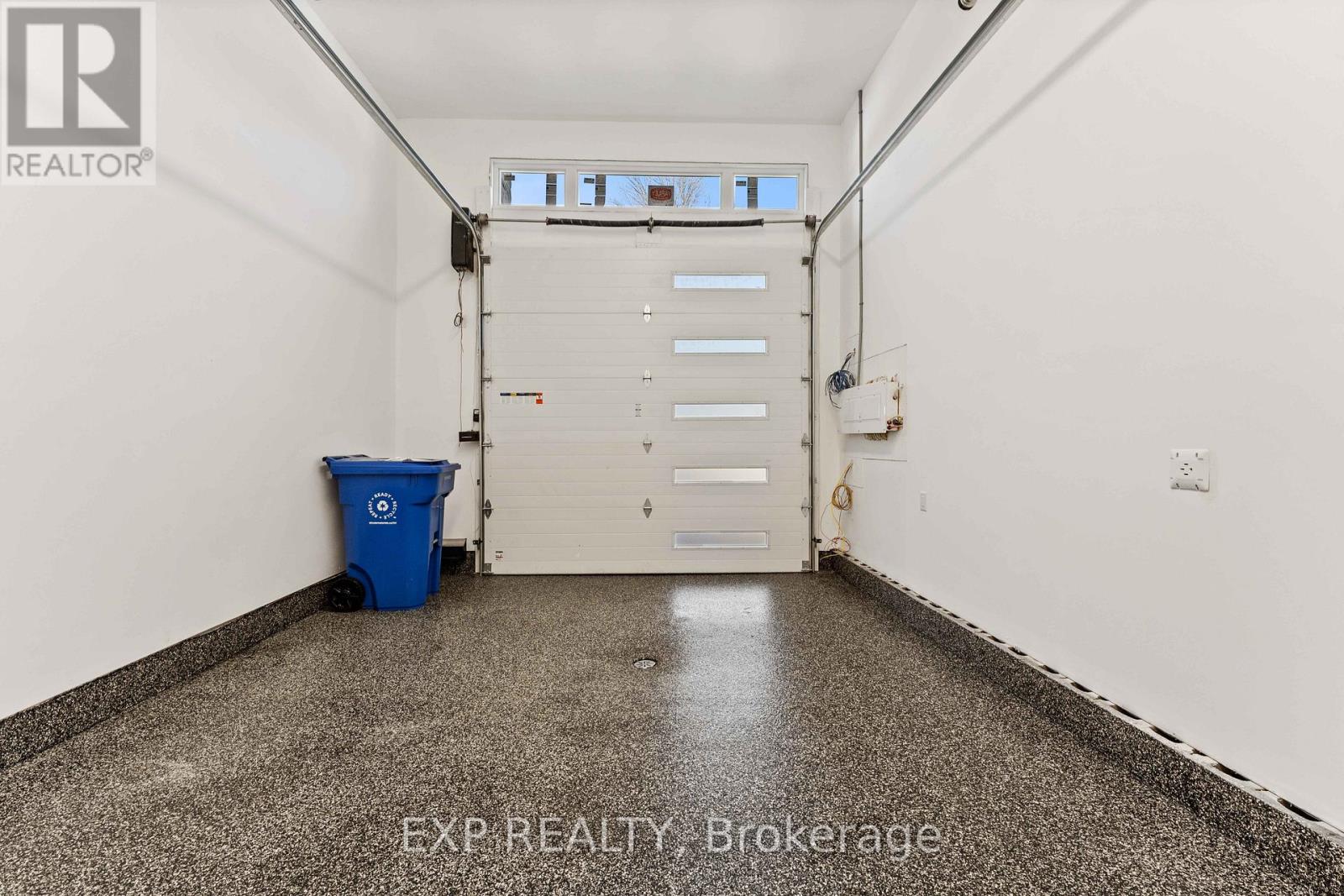 241 Parkway Avenue, Georgina, Ontario  L4P 2W1 - Photo 46 - N12804476