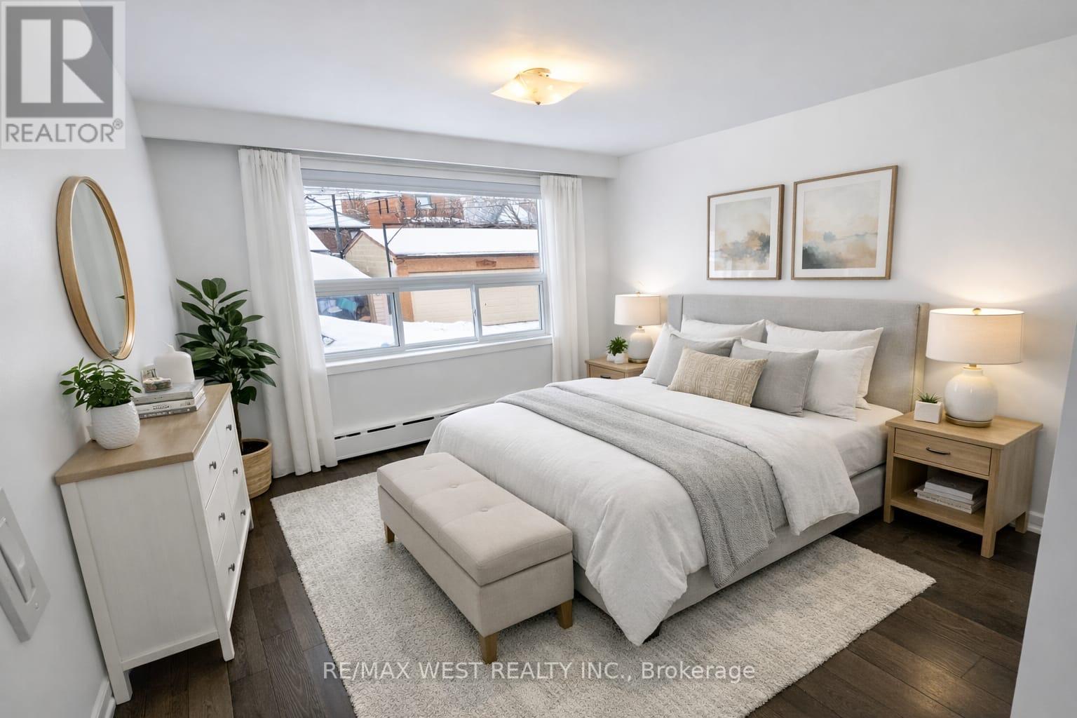 2 - 106 Kirknewton Road, Toronto, Ontario  M6E 3Y2 - Photo 8 - W12804456