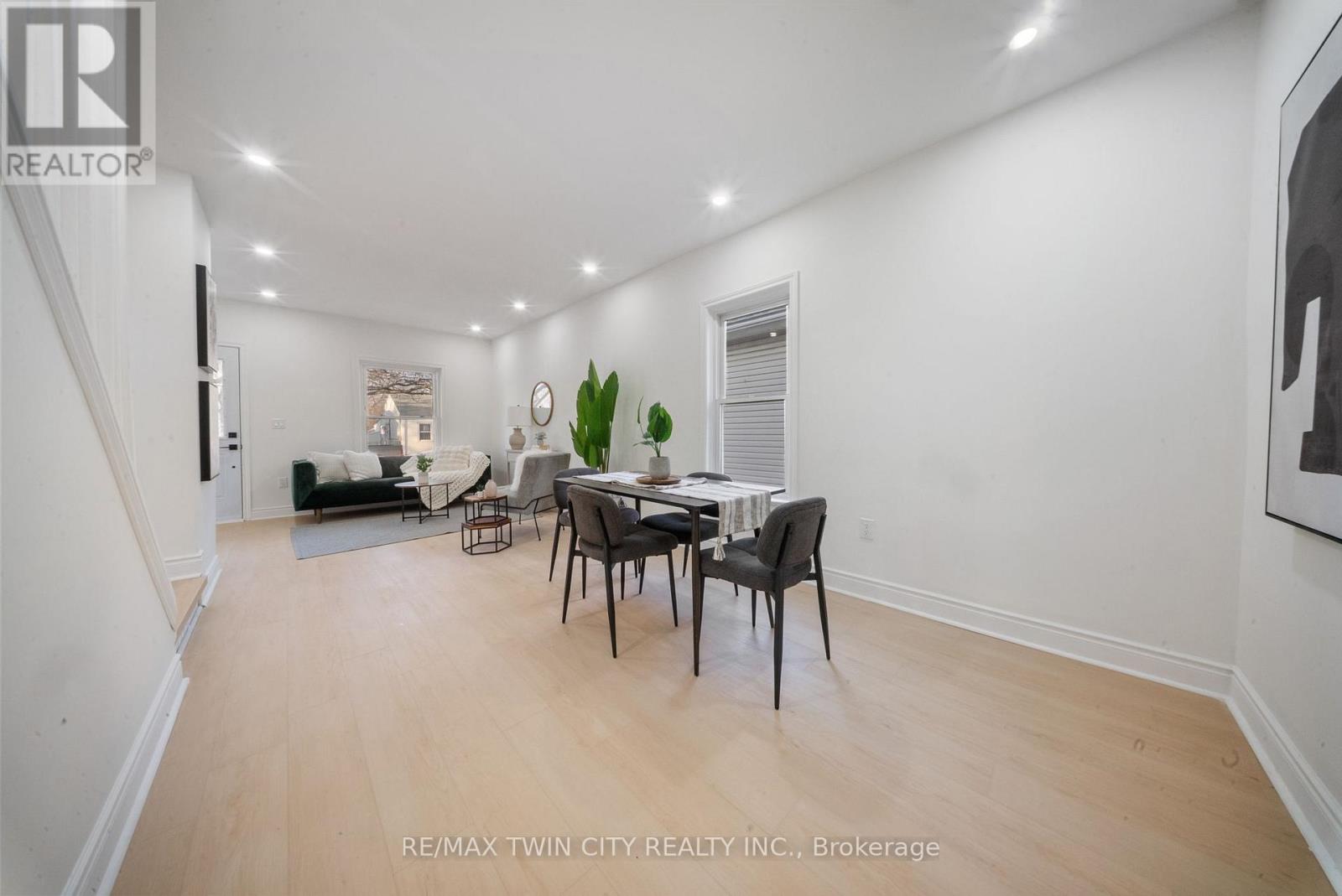 327 Sheridan Street, Brantford, Ontario  N3S 4R8 - Photo 11 - X12804460