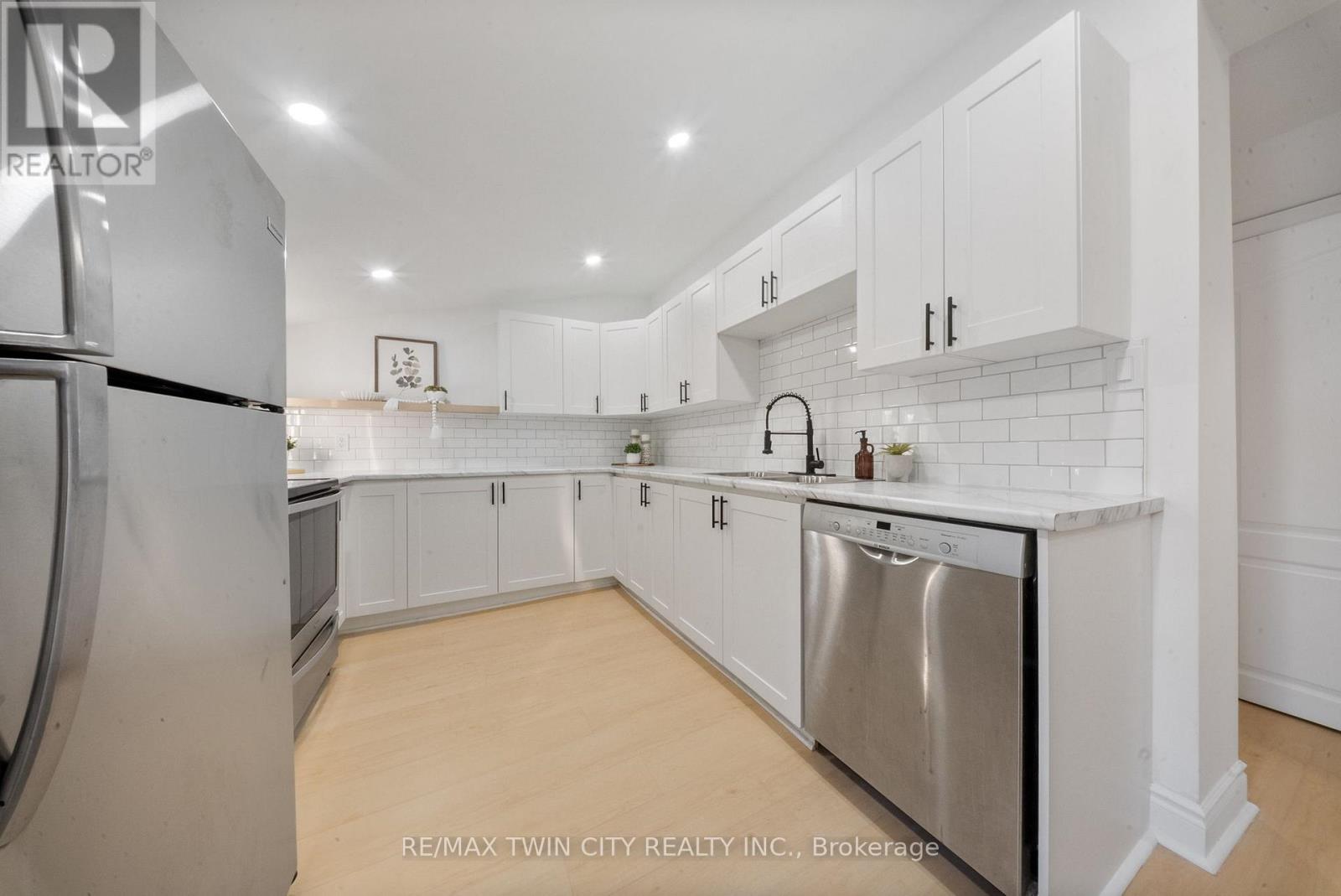 327 Sheridan Street, Brantford, Ontario  N3S 4R8 - Photo 16 - X12804460