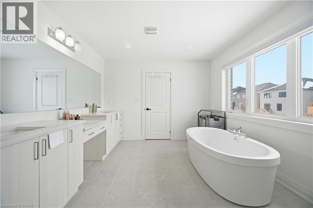 112 Bluebird Boulevard, Adjala-Tosorontio, Ontario  L0G 1W0 - Photo 34 - 40806448