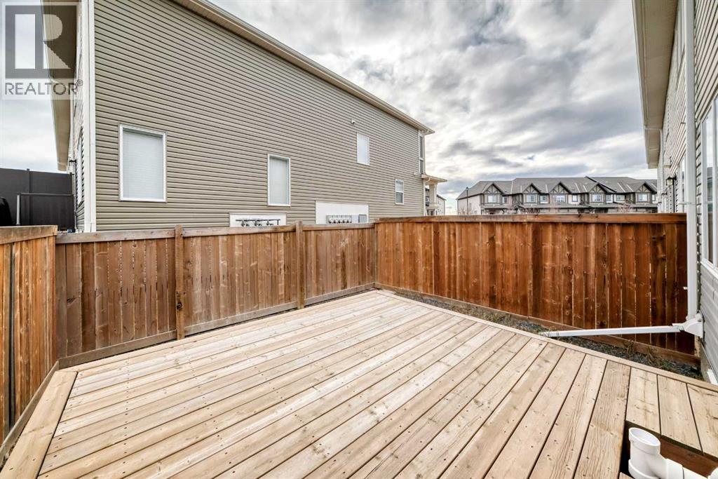 82 Hillcrest Square Sw, Airdrie, Alberta  T4B 4H9 - Photo 30 - A2285277