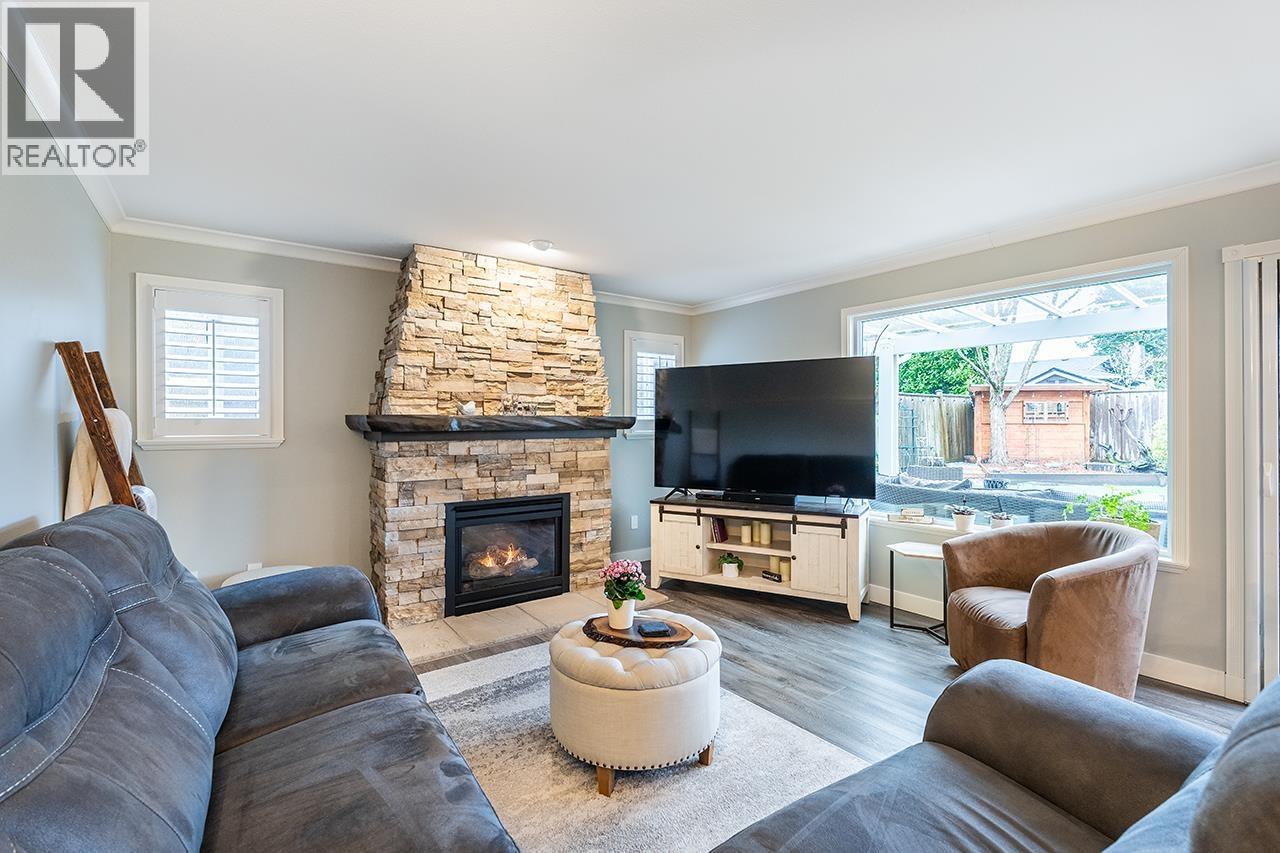 18883 120 Avenue, Pitt Meadows, British Columbia  V3Y 1W5 - Photo 15 - R3091898