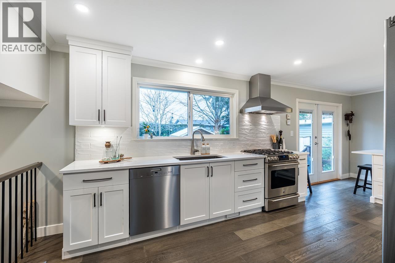 18883 120 Avenue, Pitt Meadows, British Columbia  V3Y 1W5 - Photo 5 - R3091898