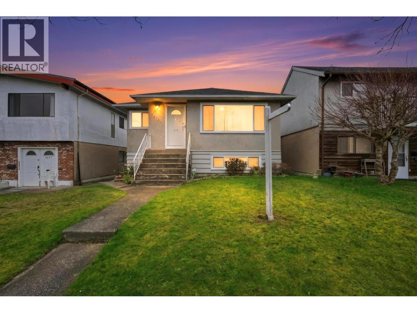 2625 E 21ST AVENUE, Vancouver, British Columbia