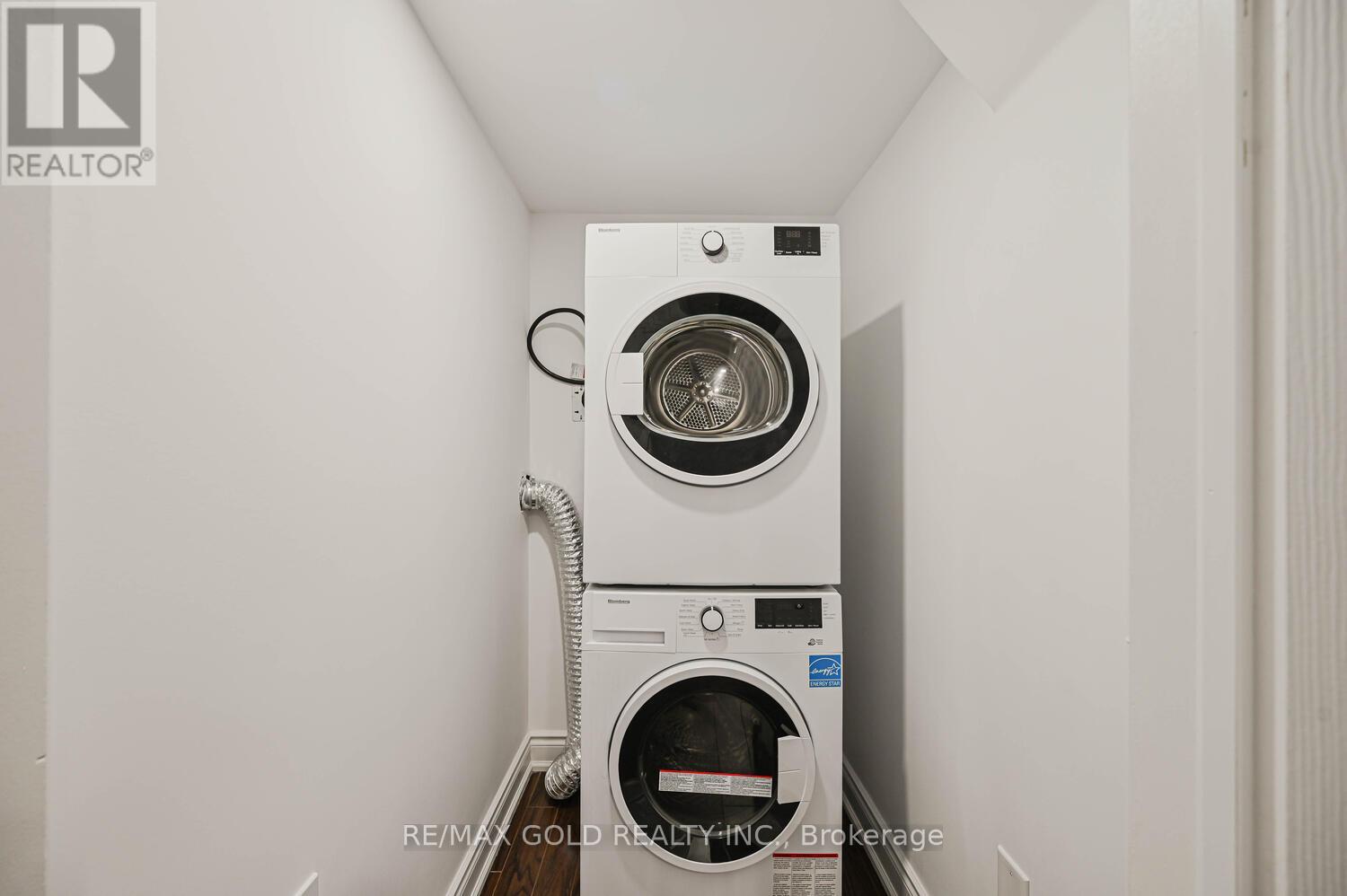 125 Squire Ellis Drive, Brampton, Ontario  L6P 4J4 - Photo 43 - W12798184