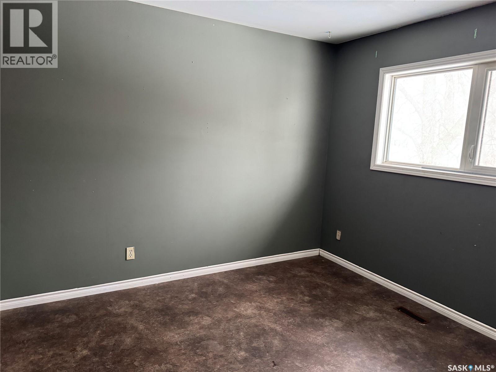 17 Patricia Drive, Coronach, Saskatchewan  S0H 0Z0 - Photo 17 - SK028871