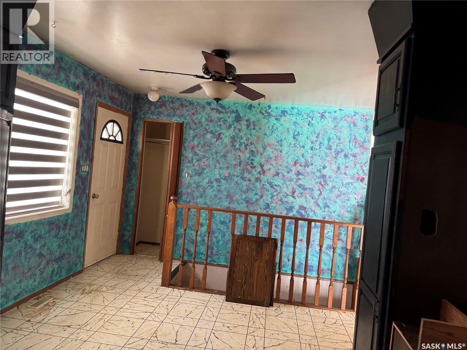 17 Patricia Drive, Coronach, Saskatchewan  S0H 0Z0 - Photo 4 - SK028871