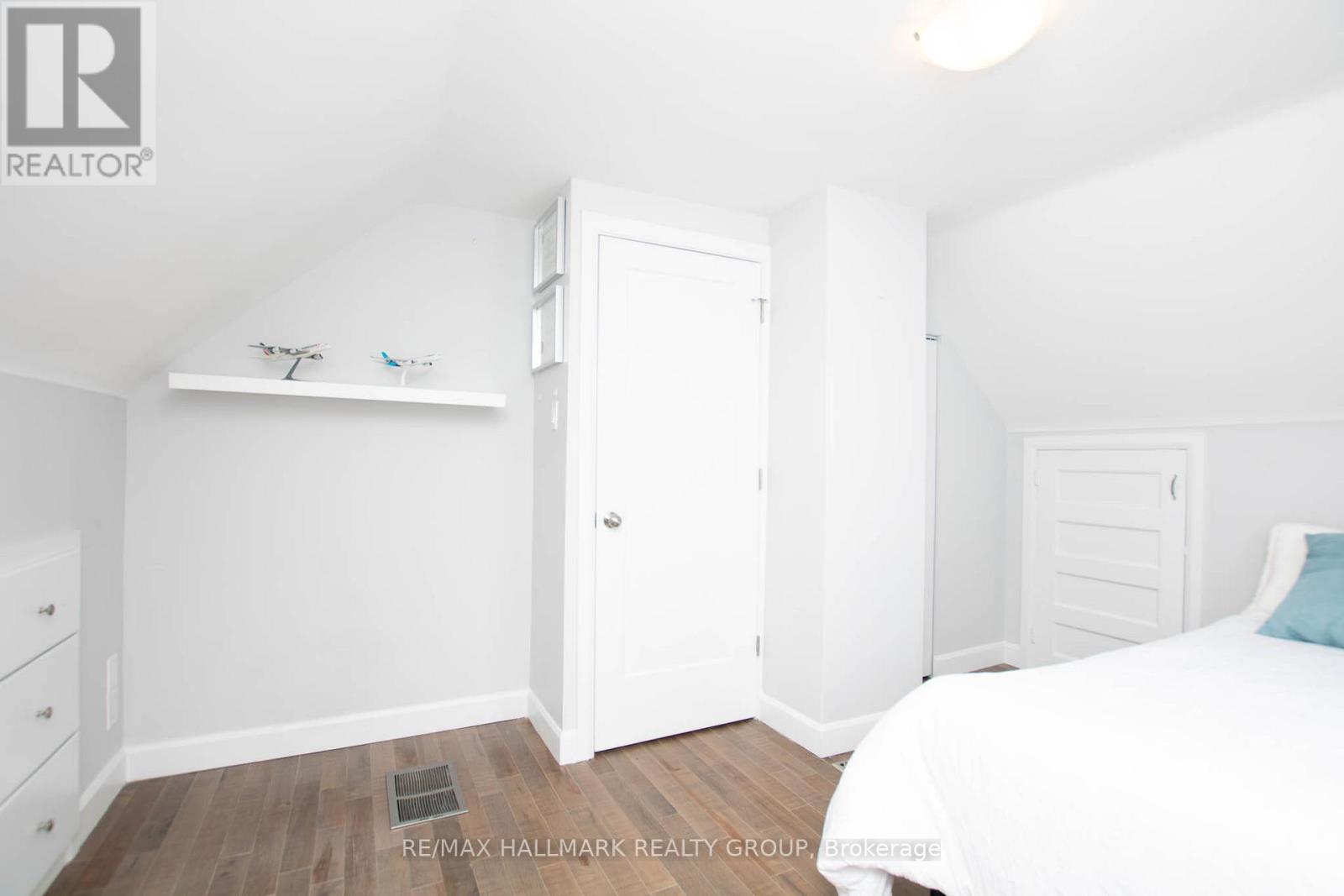 929 Merivale Road, Ottawa, Ontario  K1Z 5Z7 - Photo 22 - X12804488