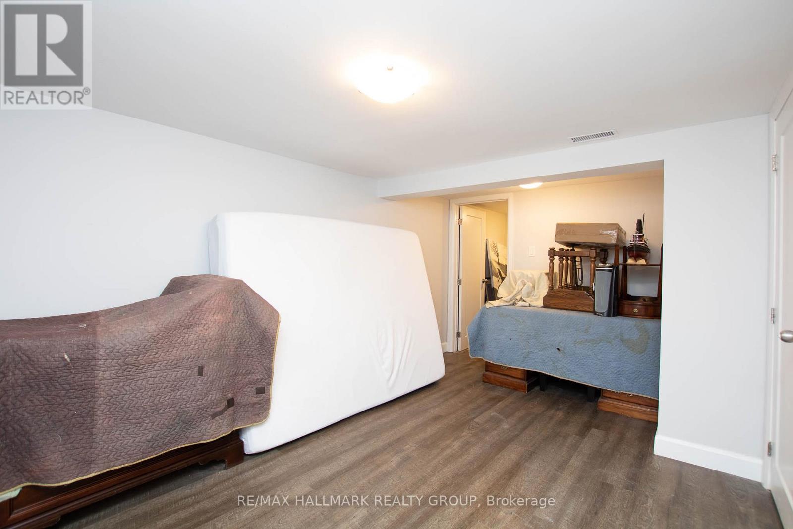 929 Merivale Road, Ottawa, Ontario  K1Z 5Z7 - Photo 27 - X12804488