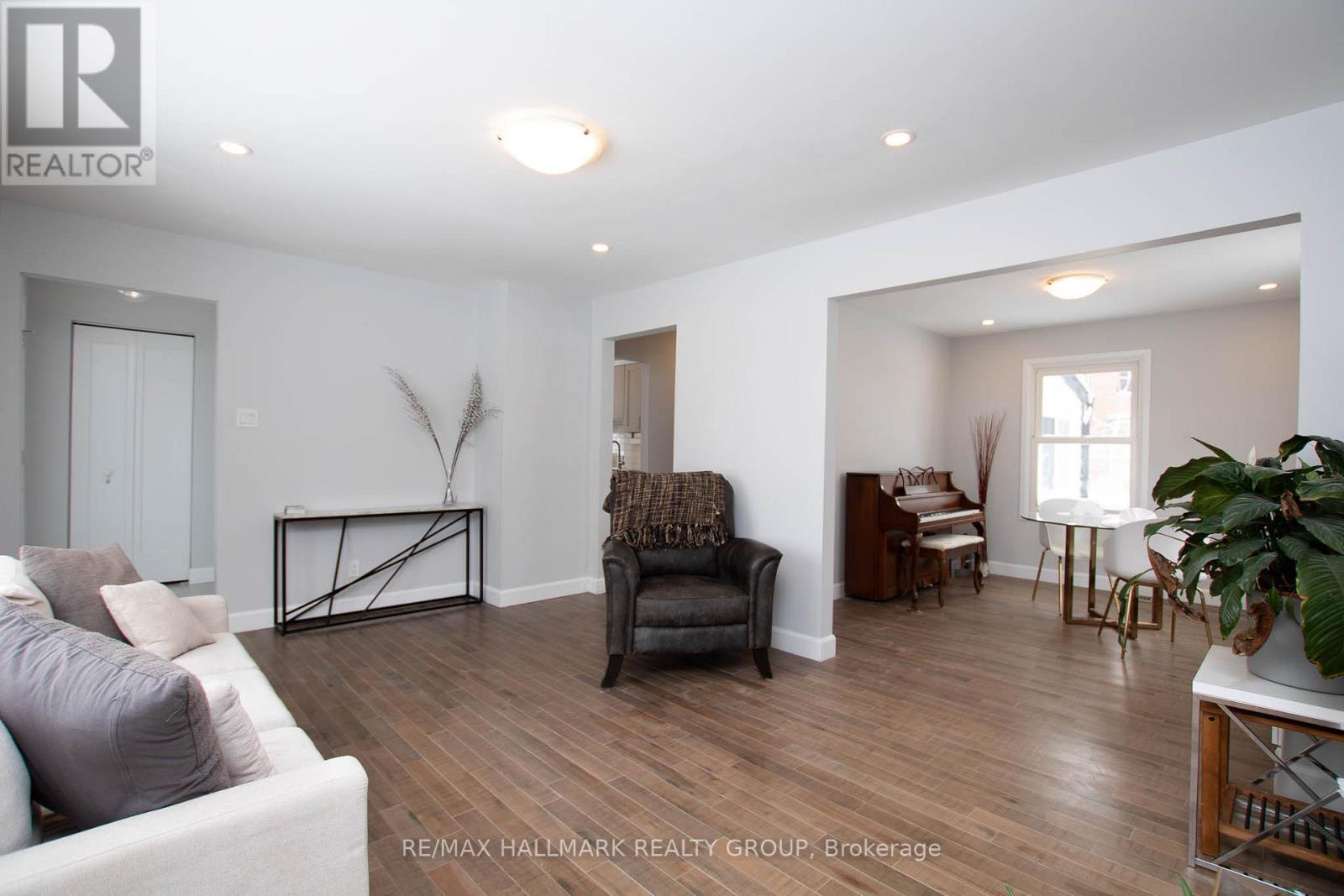 929 Merivale Road, Ottawa, Ontario  K1Z 5Z7 - Photo 9 - X12804488