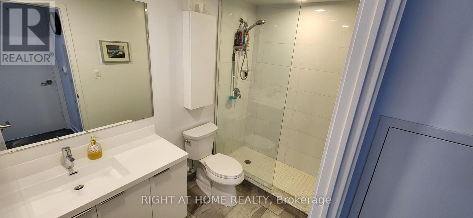 527 - 20 O'neill Road, Toronto, Ontario  M3C 0R2 - Photo 17 - C12804494