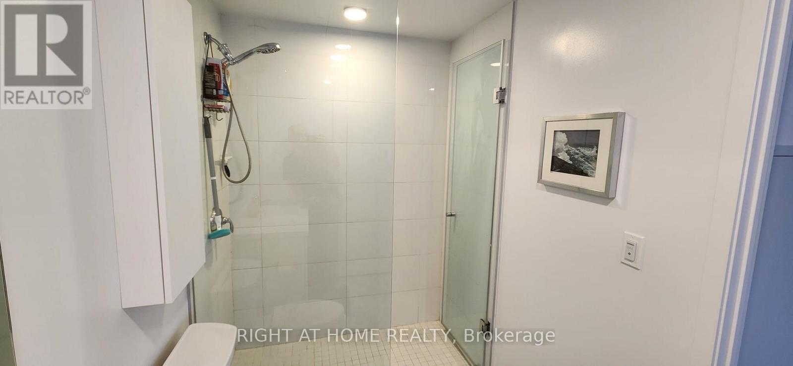 527 - 20 O'neill Road, Toronto, Ontario  M3C 0R2 - Photo 19 - C12804494