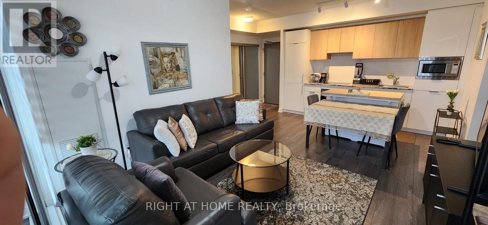 527 - 20 O'neill Road, Toronto, Ontario  M3C 0R2 - Photo 4 - C12804494