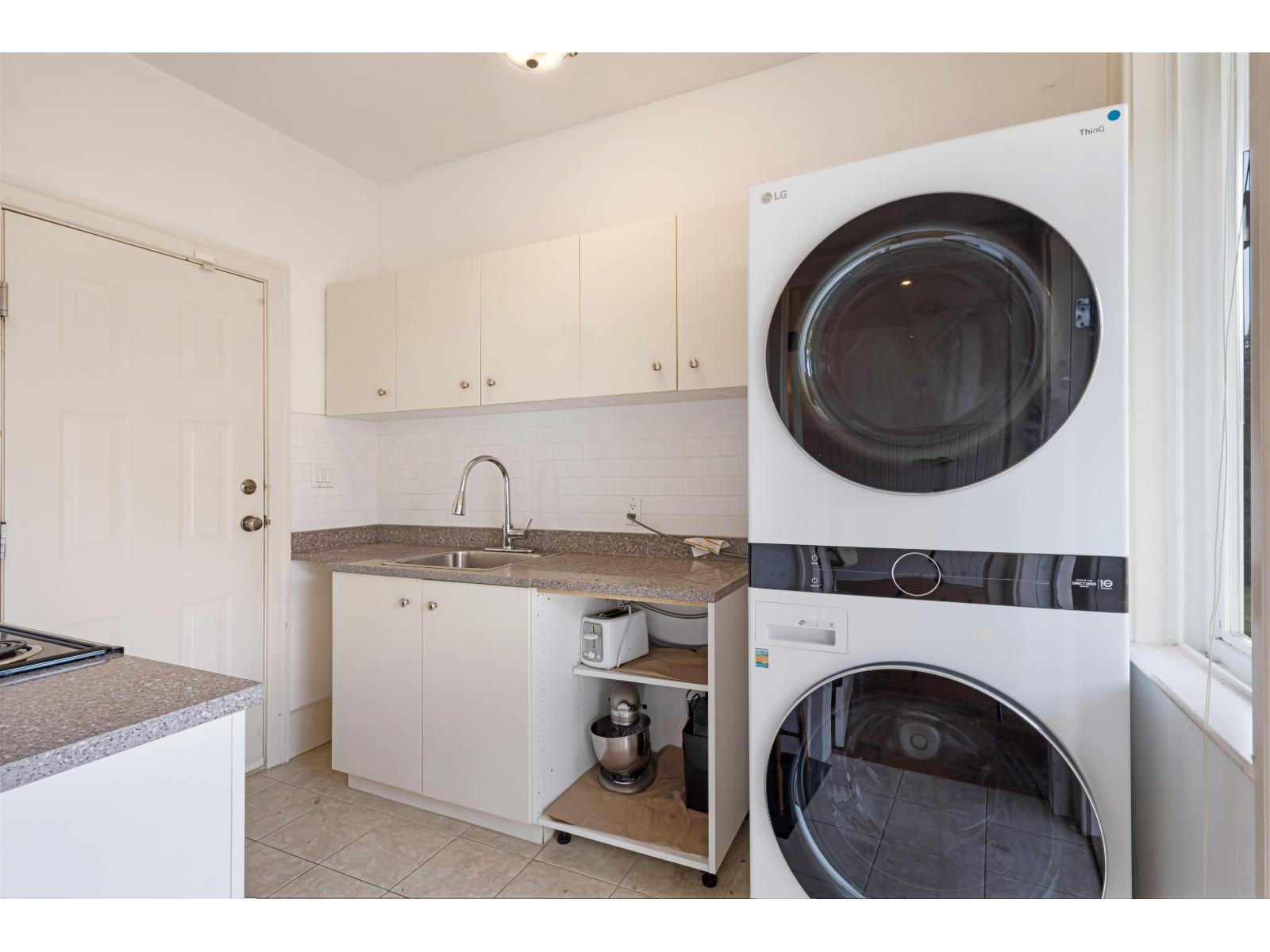 13989 29 Avenue, Surrey, British Columbia  V4P 2N1 - Photo 10 - R3091282