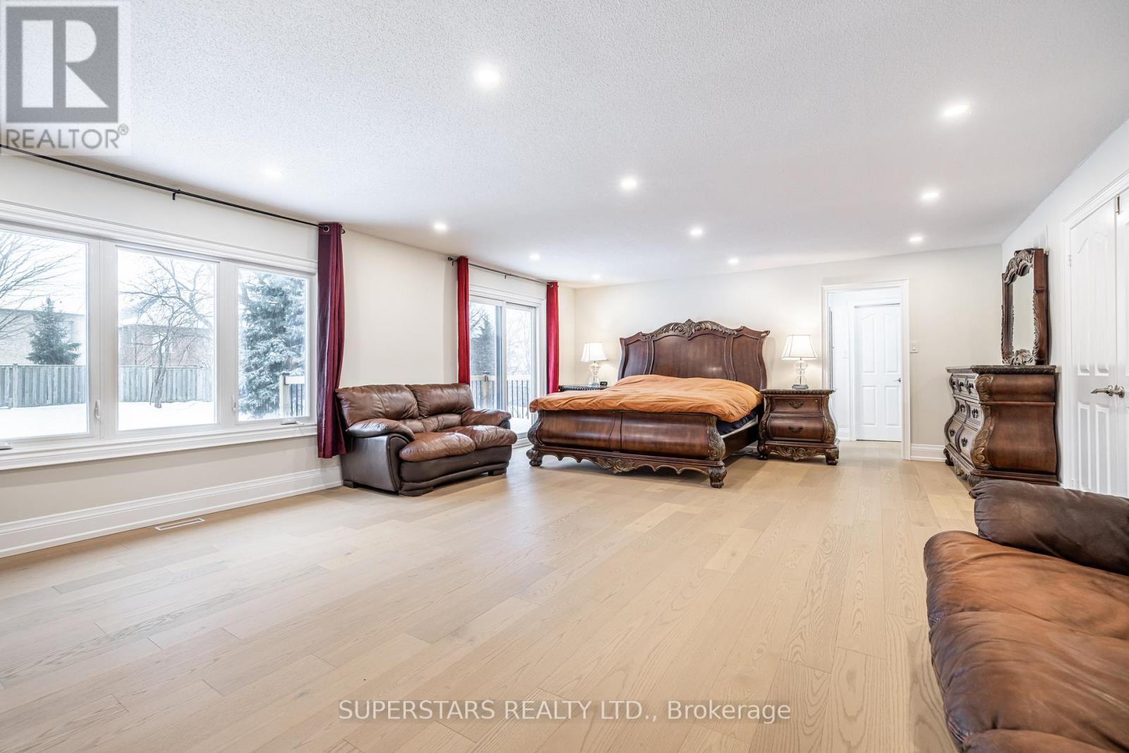 622 Lyman Boulevard, Newmarket, Ontario  L3X 1V9 - Photo 22 - N12804490