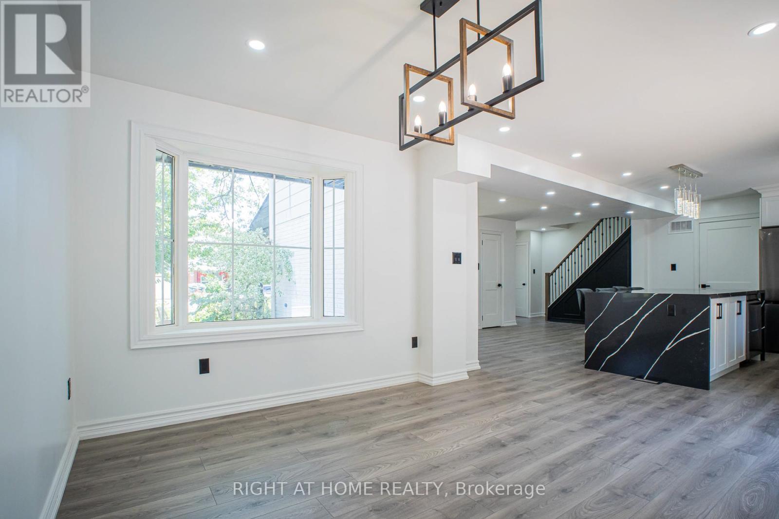 77 Elford Crescent, Hamilton, Ontario  L8K 5K8 - Photo 11 - X12804516