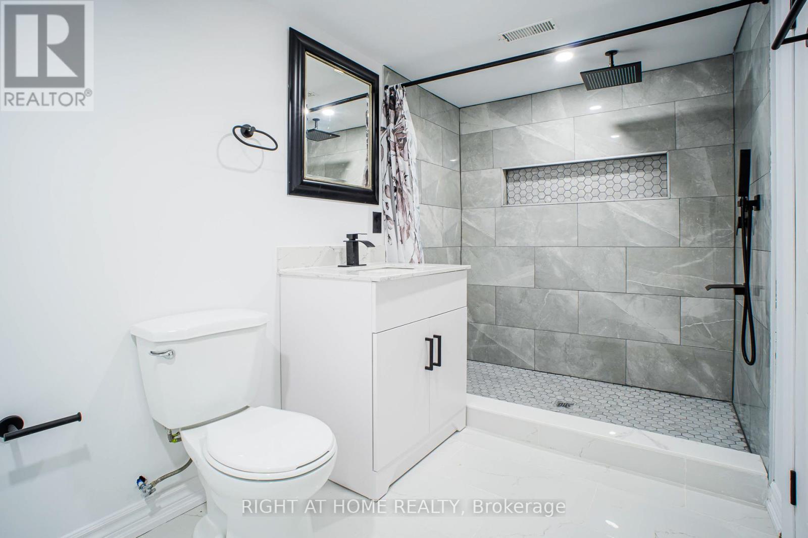 77 Elford Crescent, Hamilton, Ontario  L8K 5K8 - Photo 28 - X12804516