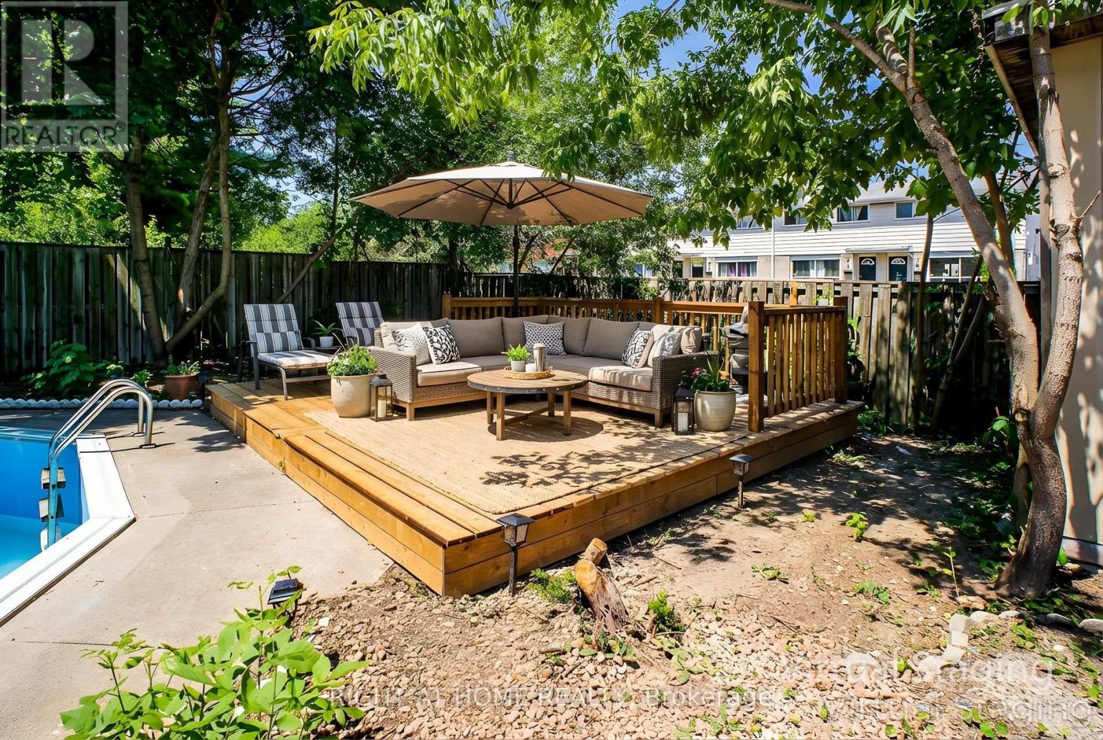 77 Elford Crescent, Hamilton, Ontario  L8K 5K8 - Photo 6 - X12804516