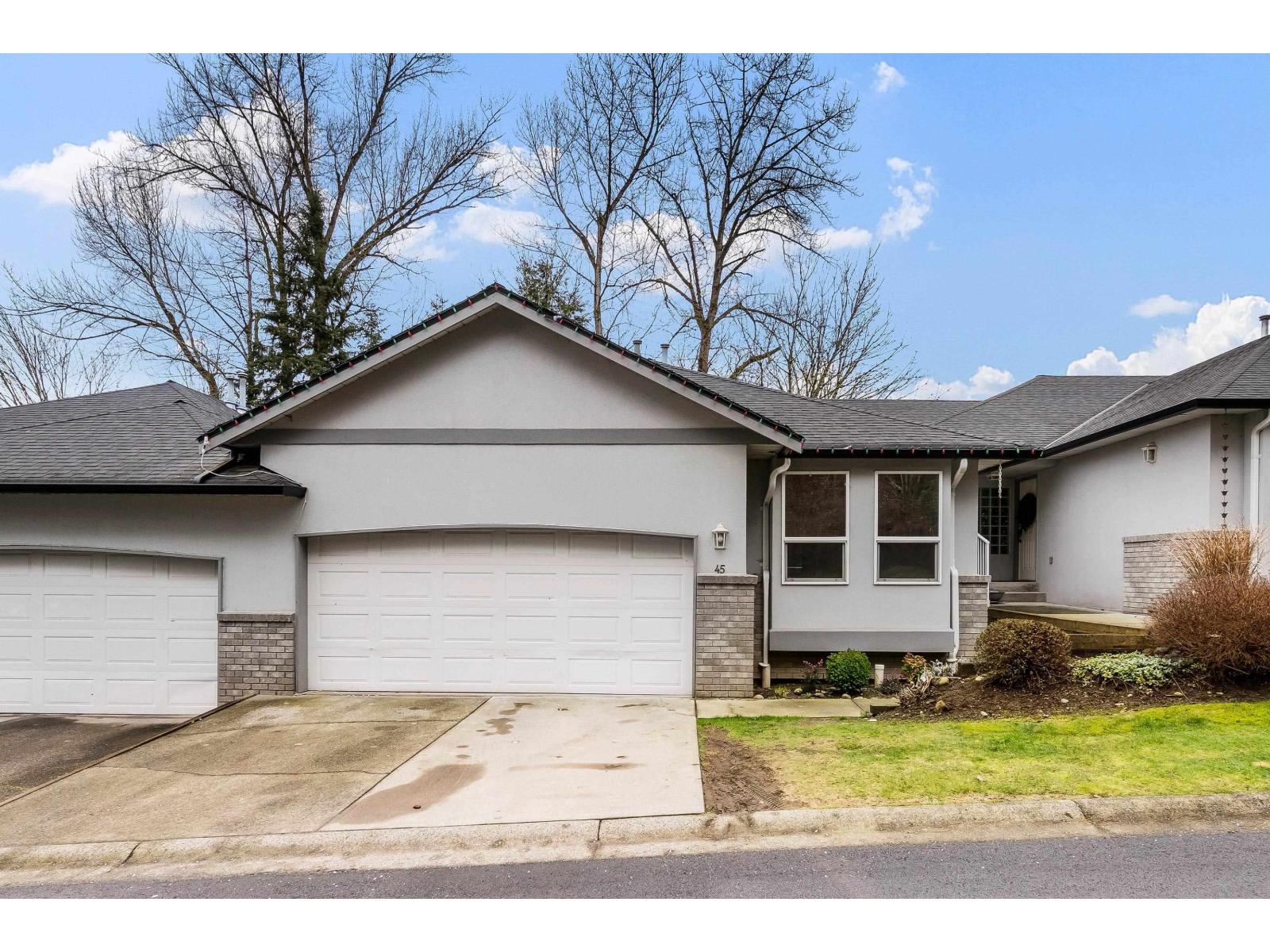 45 3902 LATIMER STREET, Abbotsford, British Columbia