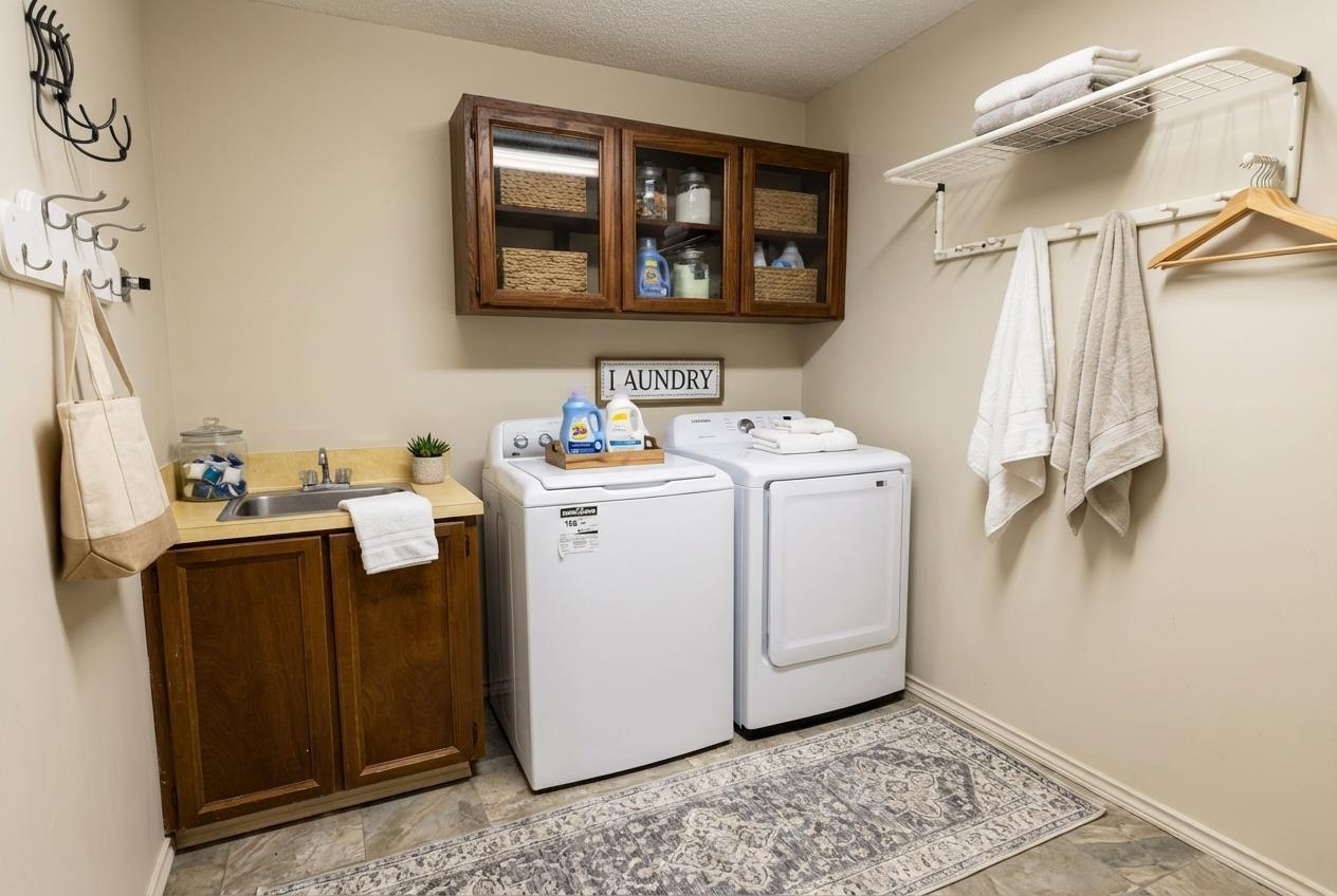 6830 Cedarbrook Place, Delta, British Columbia V4E 3C5 - Photo 7 - R3091088