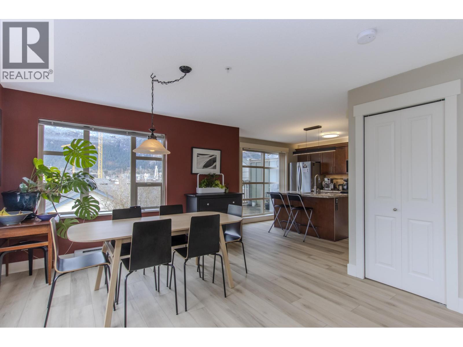 201 1174 Wingtip Place, Squamish, British Columbia  V8B 0N4 - Photo 8 - R3091873